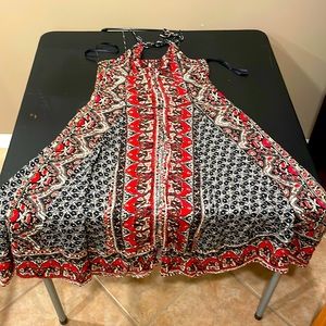 Free People Maxi Dress sweetheart neckline with smocked back! Size L